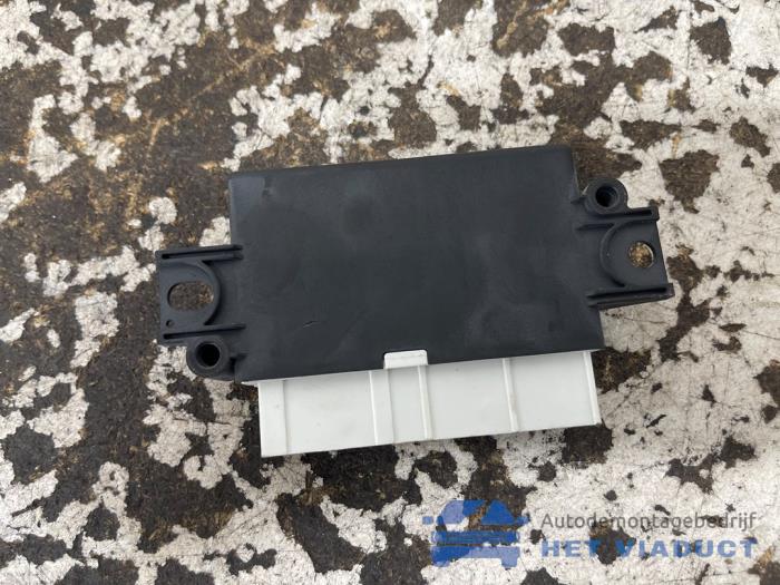 PDC Module van een Volkswagen Crafter (SY) 2.0 TDI 2020