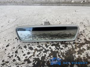 Gebruikte Binnenspiegel Volkswagen Transporter T6 2.0 TDI DRF Prijs € 20,00 Margeregeling aangeboden door Het Viaduct