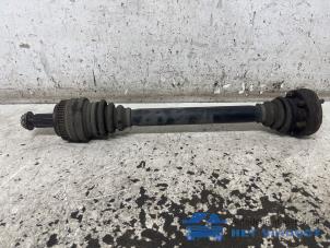 Gebruikte Aandrijfas links-achter BMW 3 serie (E92) 325i 24V Prijs € 40,00 Margeregeling aangeboden door Het Viaduct