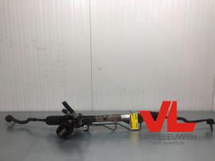 Używane Przekladnia kierownicza ze wspomaganiem Dacia Sandero I (BS) 1.2 16V Cena € 71,50 Procedura marży oferowane przez Van Leeuwen Auto Onderdelen