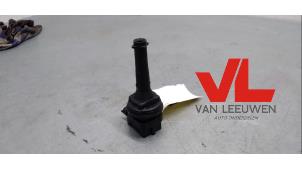 Gebruikte Pen Bobine Volvo XC70 (SZ) XC70 2.4 T 20V Prijs € 9,00 Margeregeling aangeboden door Van Leeuwen Auto Onderdelen