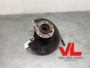 Gebruikte Fusee links-voor BMW 1 serie (E81) 118i 16V Prijs € 15,50 Margeregeling aangeboden door Van Leeuwen Auto Onderdelen