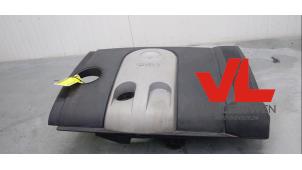 Begagnade Motorkåpa Volkswagen Touran (1T1/T2) 1.6 FSI 16V Pris € 28,00 Marginaltabell erbjuds av Van Leeuwen Auto Onderdelen