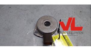 Gebruikte Nokkenas Verstelling Mercedes C Sportcoupé (C203) 1.8 C-180K 16V Prijs € 20,00 Margeregeling aangeboden door Van Leeuwen Auto Onderdelen