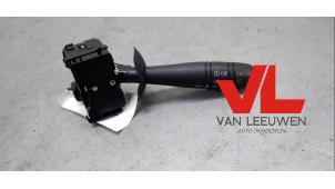 Begagnade Spak, rattstång Renault Espace (JK) 3.5 V6 24V Grand Espace Pris € 12,50 Marginaltabell erbjuds av Van Leeuwen Auto Onderdelen