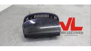 Używane Wyswietlacz wewnetrzny BMW 3 serie Touring (E91) 330d 24V Cena € 100,00 Procedura marży oferowane przez Van Leeuwen Auto Onderdelen