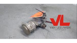 Begagnade EGR-ventil Volkswagen Golf IV Variant (1J5) 1.6 Pris € 20,00 Marginaltabell erbjuds av Van Leeuwen Auto Onderdelen