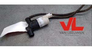 Begagnade Pump, vindrutespolare Peugeot 308 (4A/C) 1.6 VTI 16V Pris € 9,50 Marginaltabell erbjuds av Van Leeuwen Auto Onderdelen