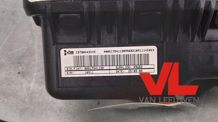 Höger airbag (instrumentbräda) från en Fiat Grande Punto (199) 1.4 16V 2006