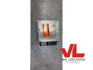 Używane Komputer sterowania silnika BMW 3 serie (E90) 320i 16V Cena € 100,00 Procedura marży oferowane przez Van Leeuwen Auto Onderdelen