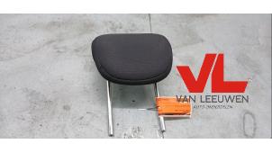 Używane Zaglówek Hyundai i10 (F5) 1.2i 16V Cena € 20,00 Procedura marży oferowane przez Van Leeuwen Auto Onderdelen