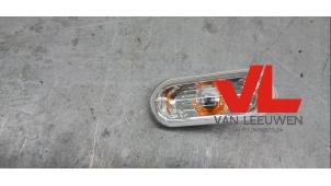 Nieuwe Knipperlicht Scherm links-voor Ford Galaxy Prijs € 5,45 Inclusief btw aangeboden door Van Leeuwen Auto Onderdelen