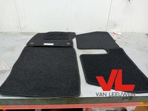 Nya Set med mattor Ford Focus Pris € 18,15 Inklusive moms erbjuds av Van Leeuwen Auto Onderdelen