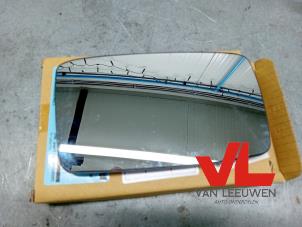 Nya Spegelglas, höger Seat Cordoba Pris € 7,87 Inklusive moms erbjuds av Van Leeuwen Auto Onderdelen