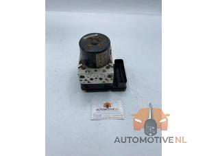 Gebruikte ABS Pomp Mercedes C (W204) 2.2 C-220 CDI 16V BlueEFFICIENCY Prijs € 125,00 Margeregeling aangeboden door AutomotiveNL Oss