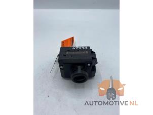 Gebruikte Kontaktslot elektronisch Mercedes C (W203) 1.8 C-230K 16V Prijs € 250,00 Margeregeling aangeboden door AutomotiveNL Oss