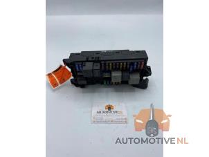 Gebruikte Sam module Mercedes E (W211) 3.2 E-320 CDI 24V Prijs € 75,00 Margeregeling aangeboden door AutomotiveNL Oss