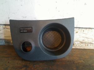 Begagnade Mugghållare Seat Leon (1P1) 1.9 TDI 105 Pris på förfrågan erbjuds av VW Parts Dronten