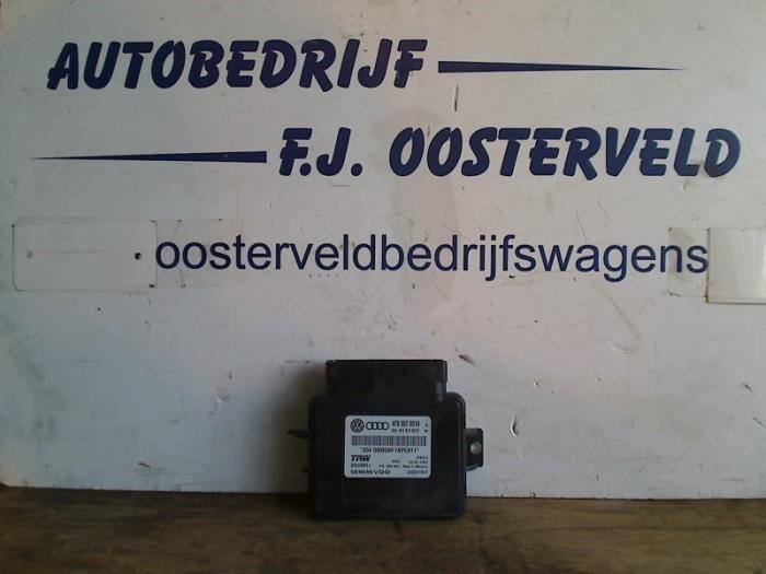 Computer Diversen van een Audi A6 (C6) 2.7 TDI V6 24V 2007