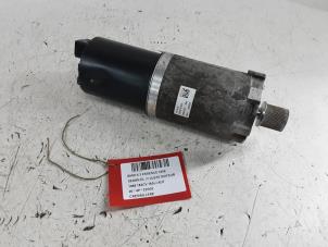 Begagnade Styrbox BMW 3-Serie Pris € 175,00 Inklusive moms erbjuds av Collignon & Fils