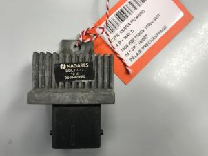 Begagnade Glödstiftsrelä Citroen Picasso Pris € 15,00 Inklusive moms erbjuds av Collignon & Fils