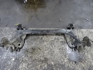 Używane Os tylna napedu na przednie kola Skoda Rapid Cena € 250,00 Z VAT oferowane przez Collignon & Fils