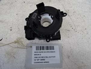 Używane Pierscien poduszki powietrznej Skoda Rapid Cena € 50,00 Z VAT oferowane przez Collignon & Fils