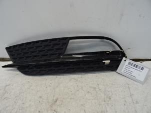 Gebruikte Afdekplaat mistlamp links Audi A5 Prijs € 30,00 Inclusief btw aangeboden door Collignon & Fils