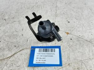 Używane Pompa wodna Ford Fiesta Cena € 50,00 Z VAT oferowane przez Collignon & Fils