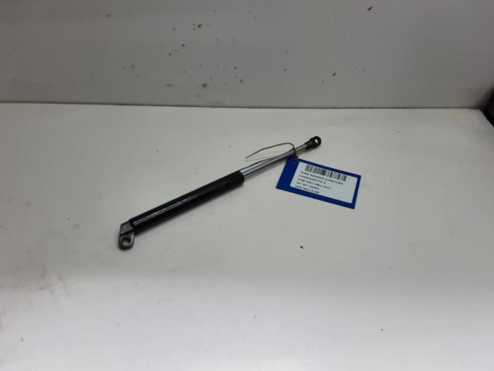 Baklucka, låsmekanism från en Ford Ranger 2018