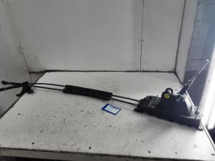 Gebruikte Versnellingsbak Bedieningskabel Audi A1 Prijs € 75,00 Inclusief btw aangeboden door Collignon & Fils
