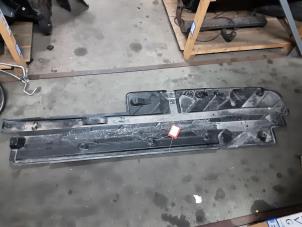 Gebruikte Beschermplaat bodem Mercedes C-Klasse Prijs € 25,00 Inclusief btw aangeboden door Collignon & Fils