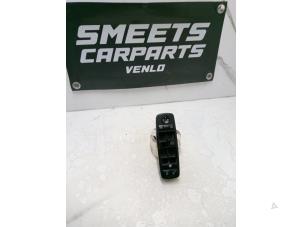 Begagnade Brytare, eldrivna fönster Mercedes A (W169) 1.5 A-150 3-Drs. Pris € 39,99 Marginaltabell erbjuds av Smeets Autos Venlo