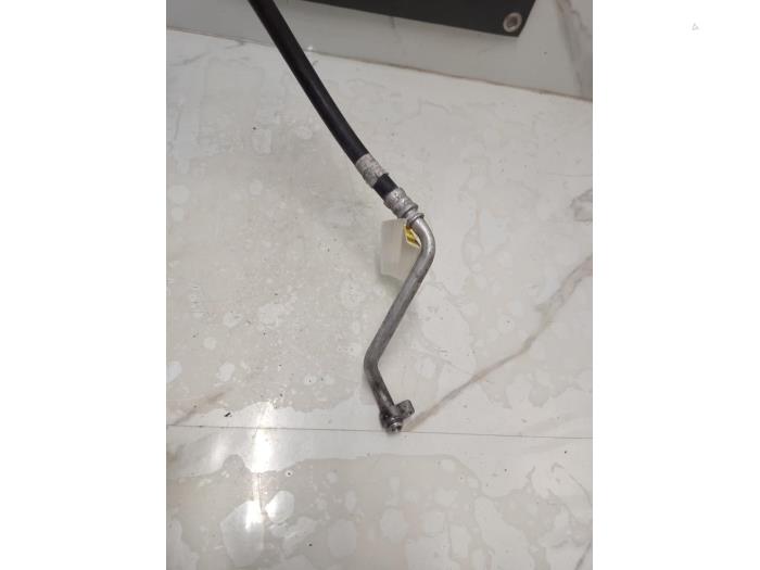 Luftkonditioneringsledning från en Mitsubishi Colt (Z2/Z3) 1.3 16V 2007