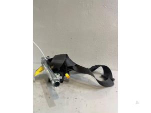 Gebruikte Veiligheidsgordel links-voor Chevrolet Aveo (300) 1.2 16V Prijs € 58,94 Margeregeling aangeboden door Smeets Autos Venlo