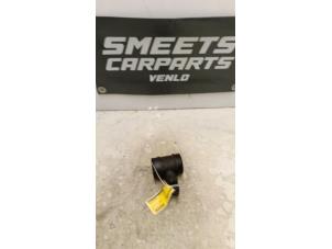 Gebruikte Luchtmassameter Chrysler Voyager/Grand Voyager (RG/RS) 2.8 CRD 16V Autom. Prijs € 9,94 Margeregeling aangeboden door Smeets Autos Venlo