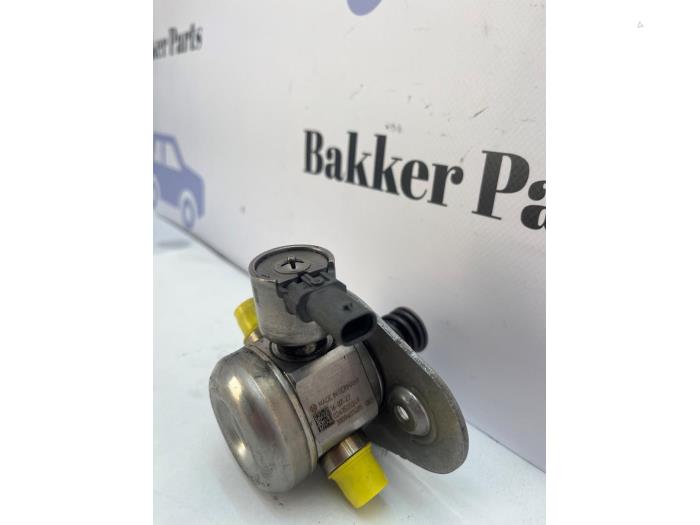 Högtryckspump från en BMW 1 serie (F20) 120i 2.0 16V 2019