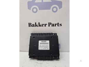 Begagnade Komfortmodul Volkswagen Touareg (7LA/7L6) 3.0 TDI V6 24V Pris € 50,00 Marginaltabell erbjuds av Bakker Parts