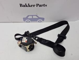 Gebruikte Gordelspanner links Porsche Cayenne (9PA) 4.5 V8 32V Turbo Prijs € 50,00 Margeregeling aangeboden door Bakker Parts