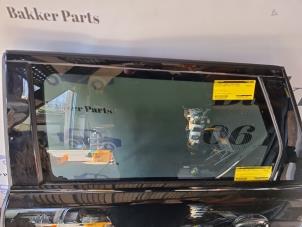 Gebruikte Portierruit 4Deurs links-achter Landrover Range Rover Evoque (LVJ/LVS) 2.0 eD 150 16V 5-drs. Prijs € 110,00 Margeregeling aangeboden door Bakker Parts