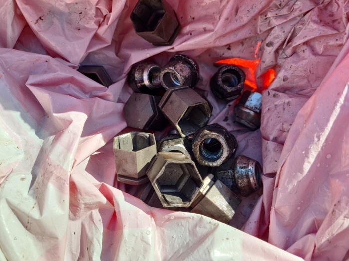 Hjuluppsättning + däck från en Opel Karl 1.0 12V 2015