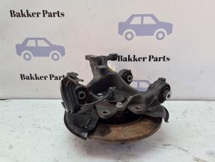 Gebruikte Fusee links-achter Toyota Corolla (E21/EA1/EH1) 1.8 16V Hybrid 140 Prijs € 145,00 Margeregeling aangeboden door Bakker Parts