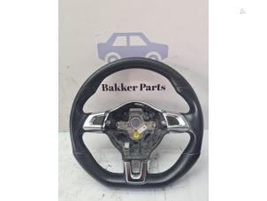 Gebruikte Stuurwiel Volkswagen Scirocco (137/13AD) 1.4 TSI 160 16V Prijs € 150,00 Margeregeling aangeboden door Bakker Parts