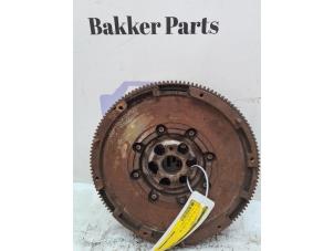 Begagnade Tvåmassesvänghjul Volkswagen Passat Variant (3C5) 2.0 TDI 16V 140 Pris € 200,00 Marginaltabell erbjuds av Bakker Parts