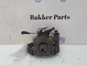 Begagnade Främre bromsok, vänster Ford Ka II 1.2 Pris € 25,00 Marginaltabell erbjuds av Bakker Parts