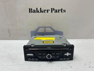 Begagnade CD-spelare med radio Peugeot 3008 I (0U/HU) 1.6 16V THP 155 Pris € 225,00 Marginaltabell erbjuds av Bakker Parts