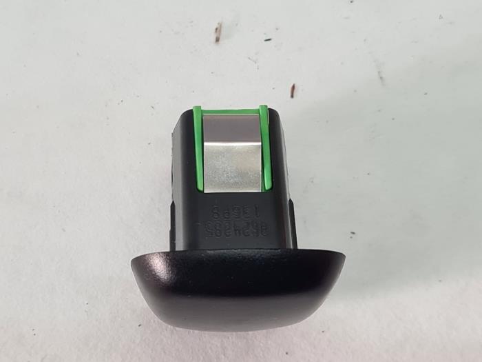 Innetemperatursensor från en Land Rover Range Rover Evoque (LVJ/LVS) 2.0 D 150 16V 5-drs. 2018