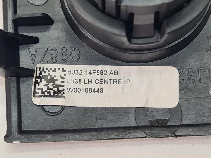 Start/stopp-brytare från en Land Rover Range Rover Evoque (LVJ/LVS) 2.0 D 150 16V 5-drs. 2018