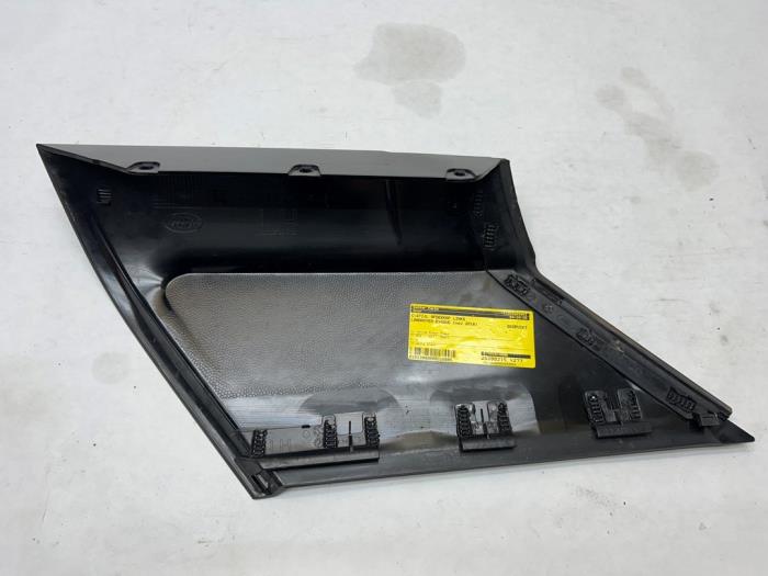 Tätningsskydd, C, vänster från en Land Rover Range Rover Evoque (LVJ/LVS) 2.0 D 150 16V 5-drs. 2018