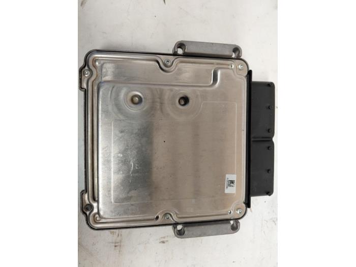 Dator, motorstyrning från en Land Rover Range Rover Evoque (LVJ/LVS) 2.0 D 150 16V 5-drs. 2018